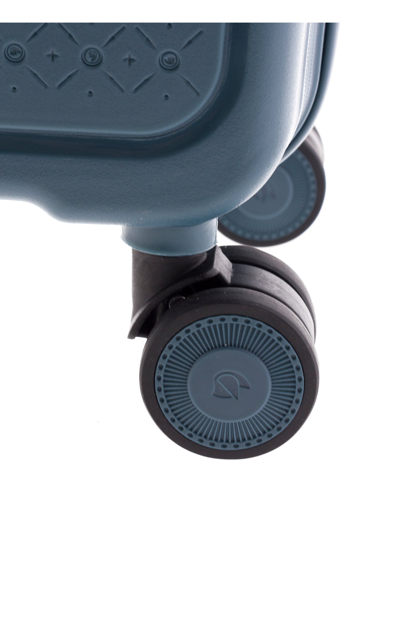 Maleta Mediana Extensible Polipropileno 4 Ruedas TSA